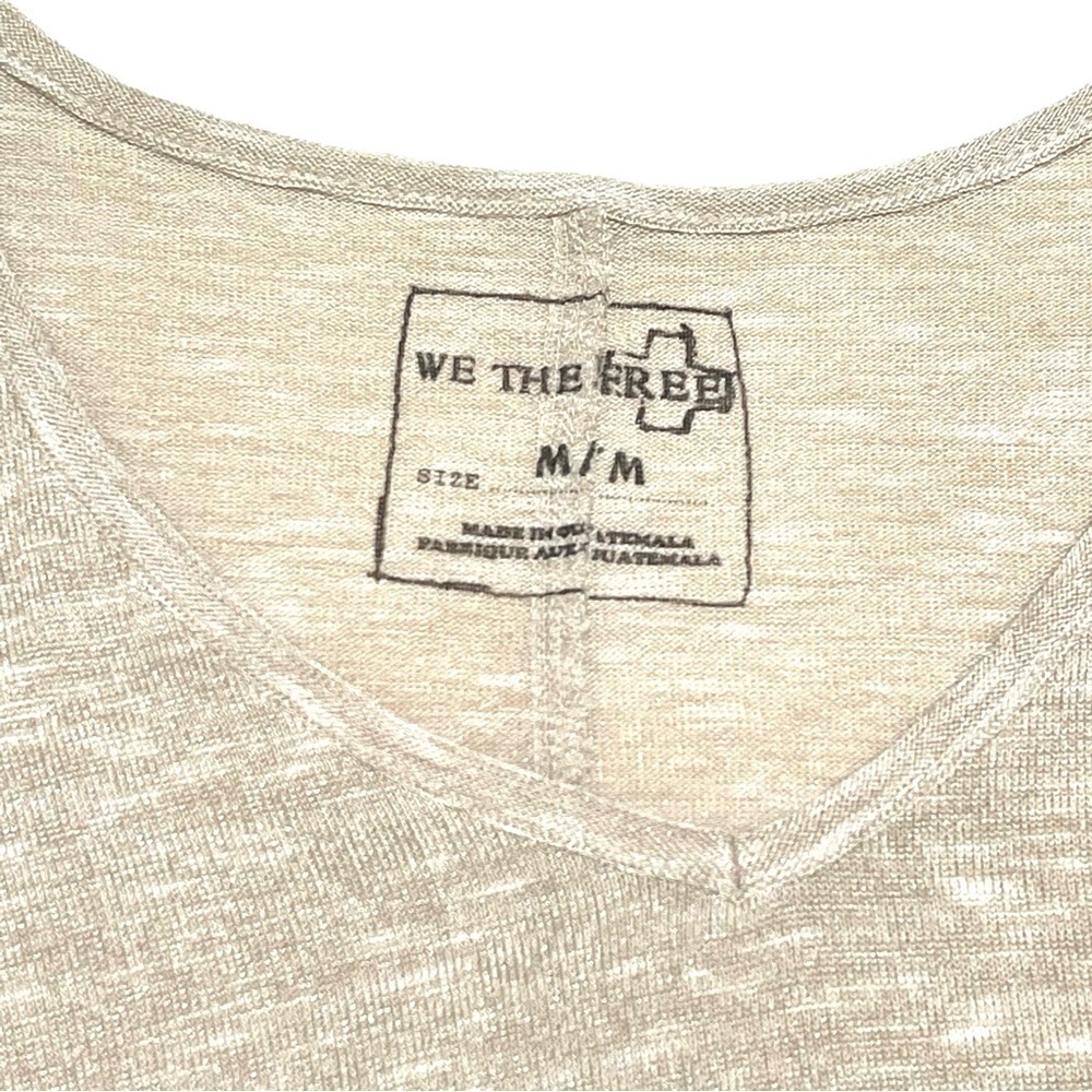 Urban Outfitters We The Free Woman Sand Long Sleeve V Neck Shirt Size M - Picture 13 of 16